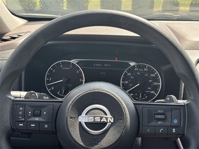 used 2023 Nissan Rogue car, priced at $22,333