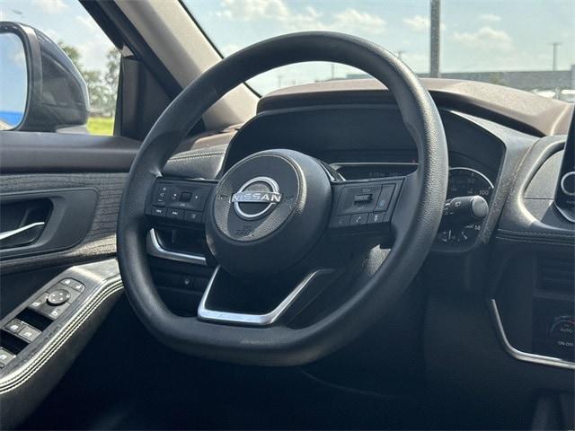 used 2023 Nissan Rogue car, priced at $22,333
