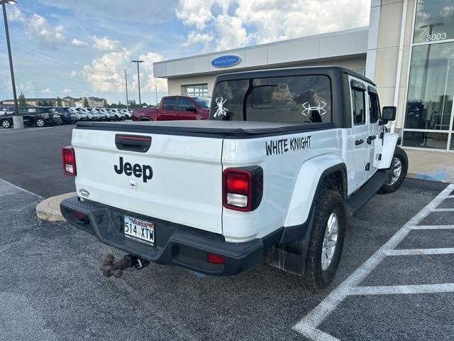 used 2023 Jeep Gladiator car, priced at $33,562