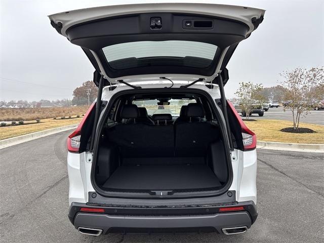 new 2026 Honda CR-V Hybrid car, priced at $40,630