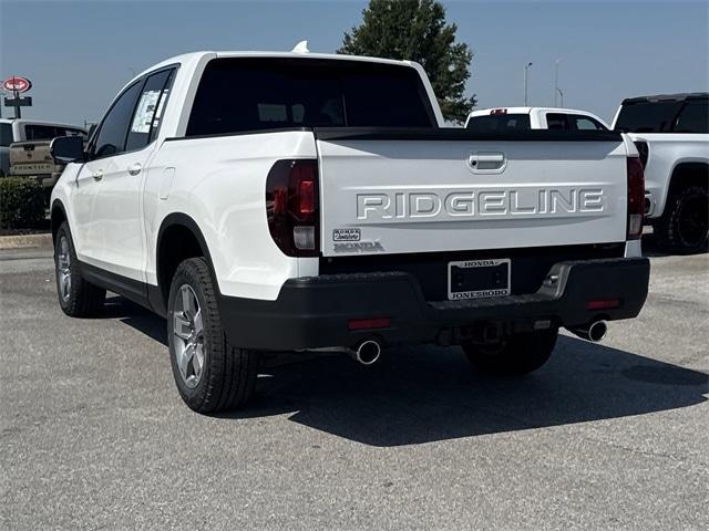 new 2025 Honda Ridgeline car, priced at $42,487