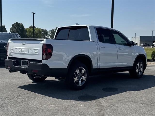 new 2025 Honda Ridgeline car, priced at $42,487