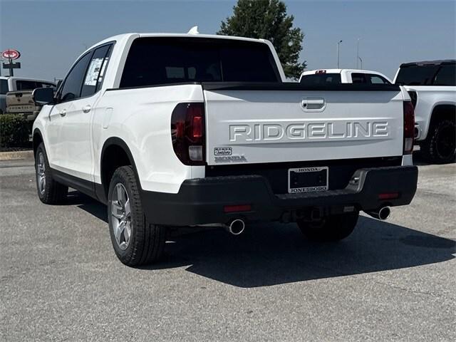 new 2025 Honda Ridgeline car, priced at $42,487