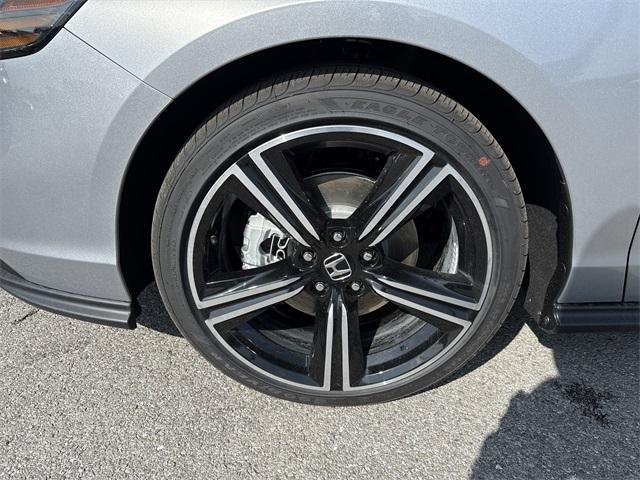 new 2025 Honda Accord Hybrid car, priced at $34,109