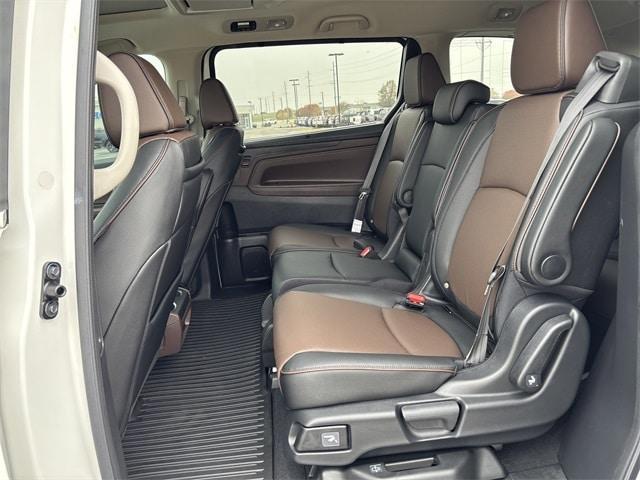new 2026 Honda Odyssey car, priced at $53,645