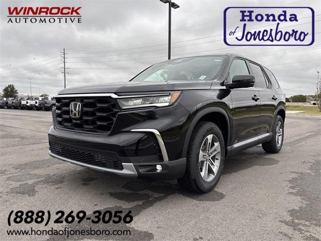 new 2025 Honda Pilot car, priced at $44,095