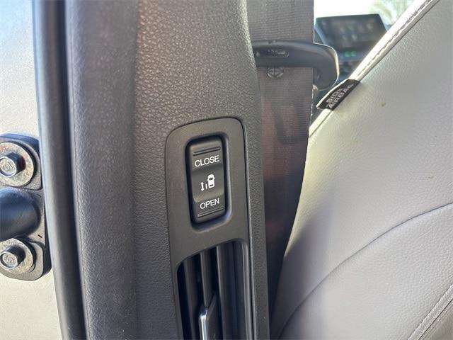 used 2024 Honda Odyssey car, priced at $38,247