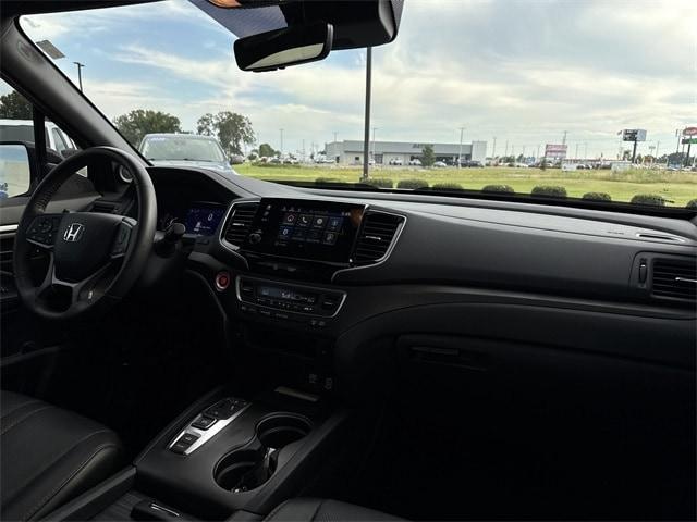 used 2023 Honda Passport car, priced at $29,246