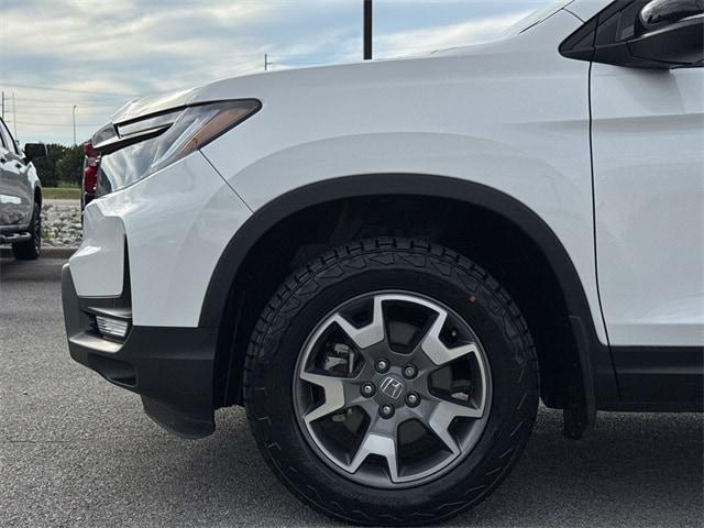 used 2023 Honda Passport car, priced at $29,246