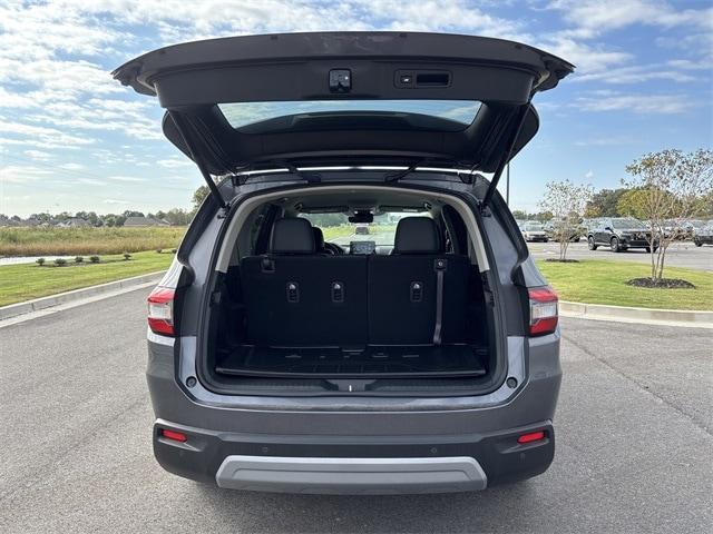 new 2025 Honda Pilot car, priced at $48,804
