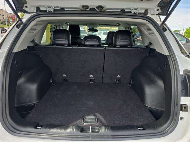 used 2022 Jeep Compass car, priced at $26,173