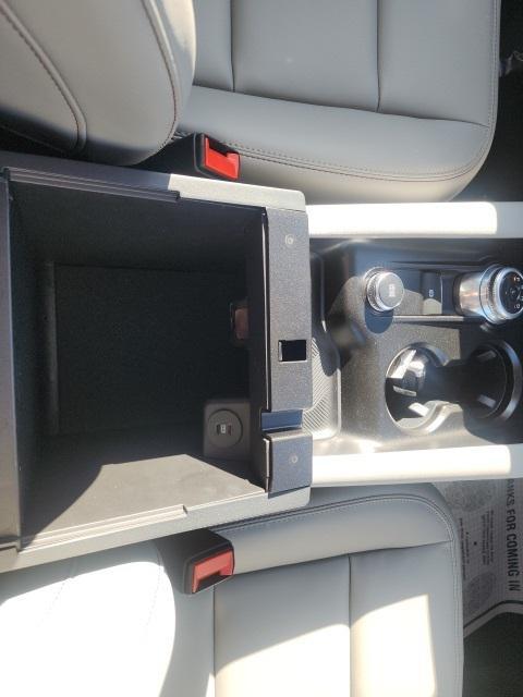 new 2025 Ford Explorer car, priced at $46,227