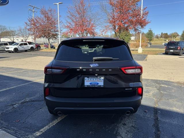 new 2025 Ford Escape car, priced at $33,693