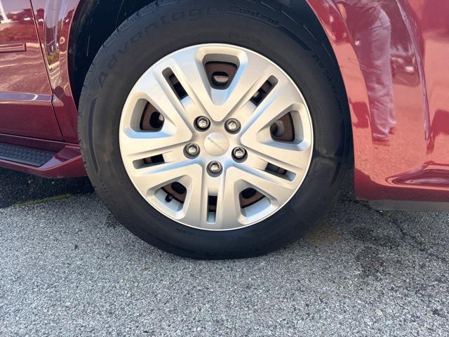 used 2017 Dodge Grand Caravan car, priced at $12,146