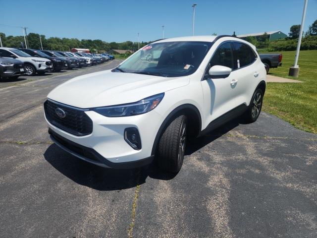 used 2023 Ford Escape car, priced at $30,527