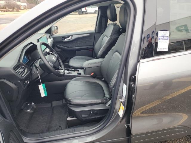 new 2025 Ford Escape car, priced at $43,839