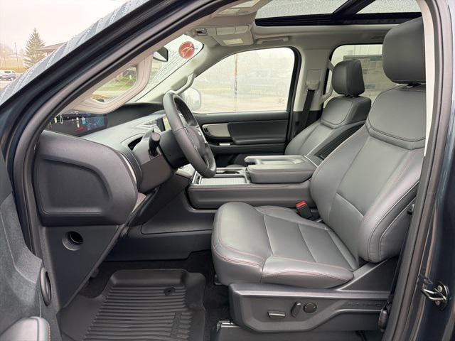 new 2025 Ford Expedition car