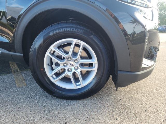 new 2025 Ford Explorer car, priced at $38,420