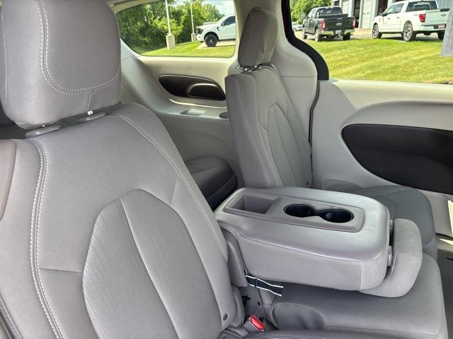 used 2017 Chrysler Pacifica car, priced at $13,494