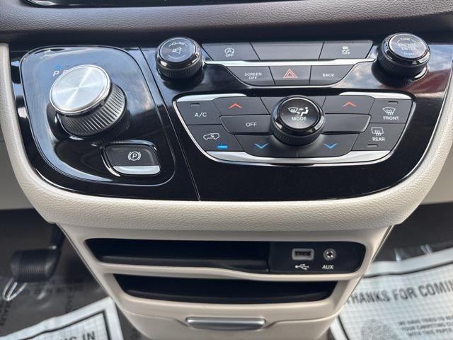 used 2017 Chrysler Pacifica car, priced at $13,494