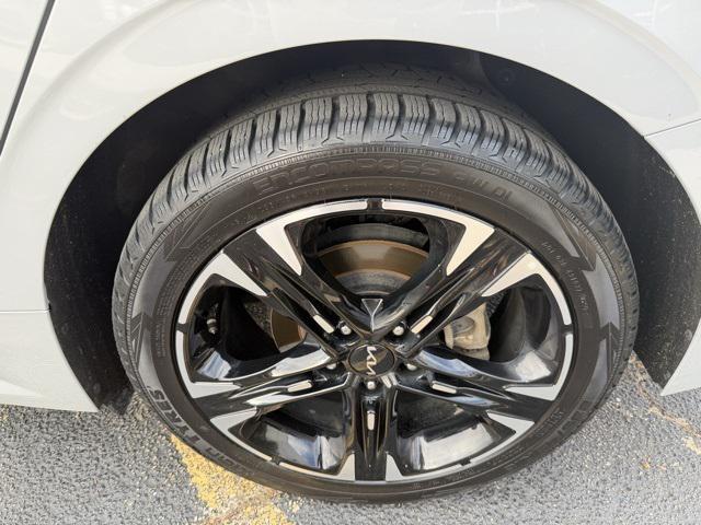 used 2024 Kia K5 car, priced at $23,302