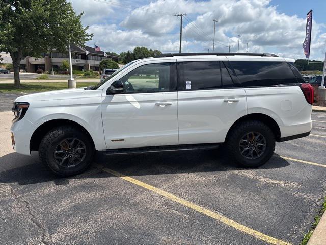 new 2025 Ford Expedition car, priced at $84,020