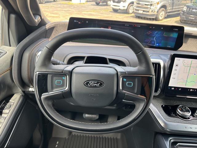new 2025 Ford Expedition car, priced at $84,020
