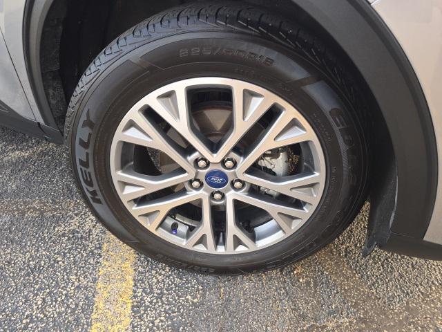 used 2022 Ford Escape car, priced at $16,978