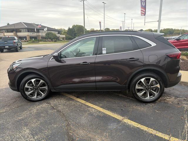 used 2023 Ford Escape car, priced at $26,154