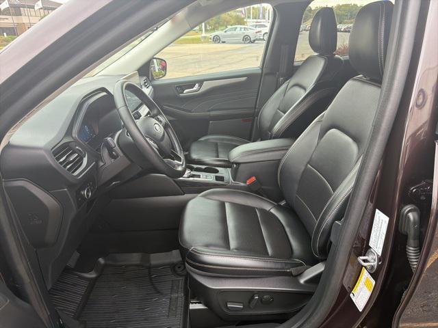 used 2023 Ford Escape car, priced at $26,154