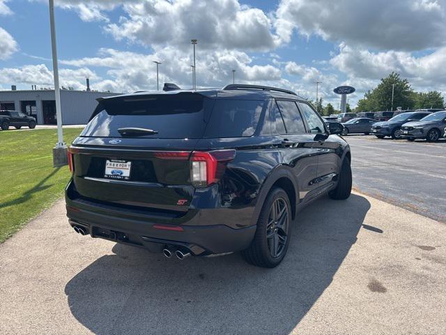 used 2025 Ford Explorer car, priced at $50,286