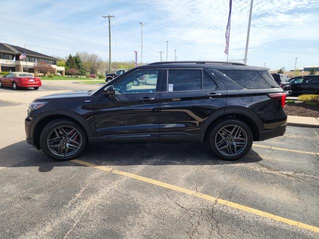 new 2025 Ford Explorer car, priced at $48,437