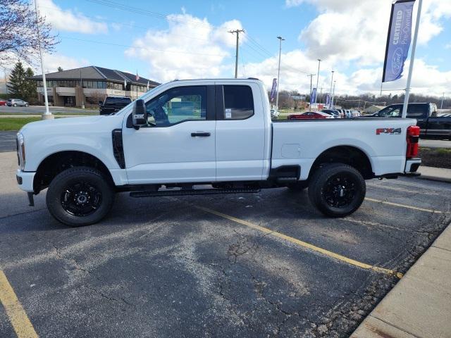 new 2024 Ford F-350 car, priced at $71,711
