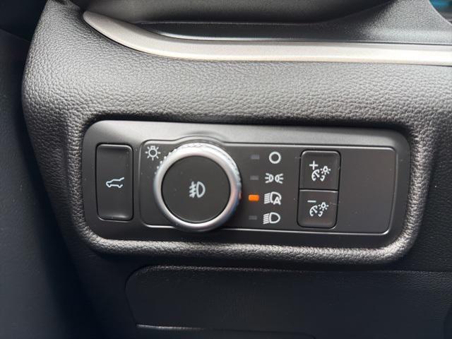 used 2022 Ford Explorer car, priced at $35,180