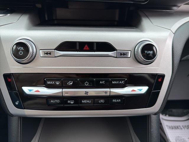 used 2022 Ford Explorer car, priced at $35,180