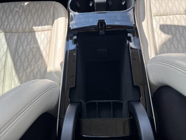 used 2021 Lincoln Nautilus car, priced at $39,840