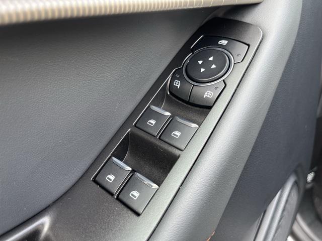 new 2025 Ford Explorer car, priced at $45,943