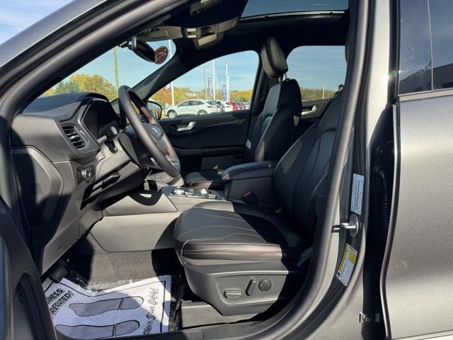 new 2025 Ford Escape car, priced at $39,086