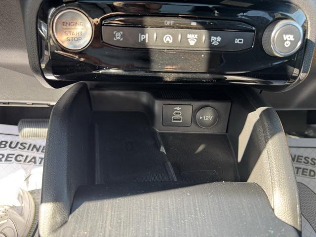 new 2025 Ford Escape car, priced at $39,086