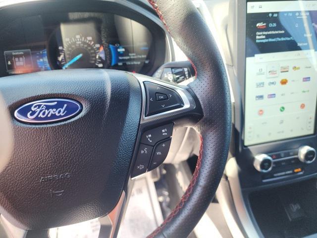 used 2024 Ford Edge car, priced at $37,396
