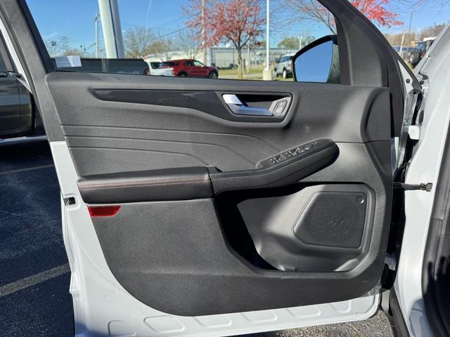 new 2025 Ford Escape car, priced at $34,046