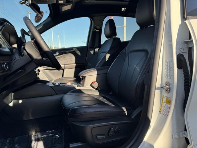new 2025 Ford Escape car, priced at $40,331