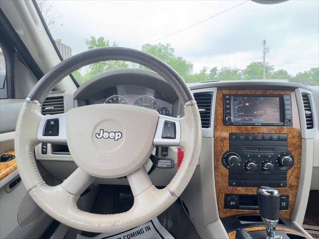 used 2009 Jeep Grand Cherokee car, priced at $7,990