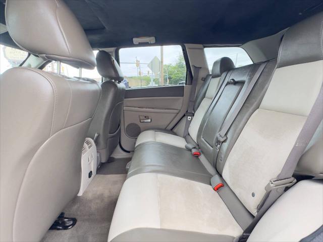 used 2009 Jeep Grand Cherokee car, priced at $7,990