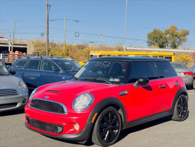 used 2013 MINI Hardtop car, priced at $7,490