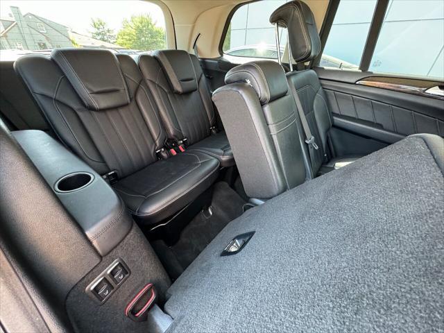 used 2015 Mercedes-Benz GL-Class car, priced at $13,990