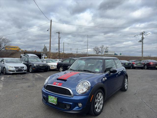 used 2013 MINI Hardtop car, priced at $8,990