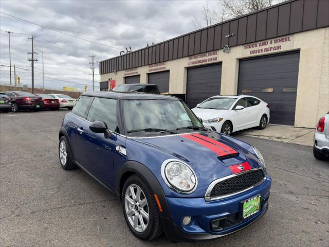 used 2013 MINI Hardtop car, priced at $8,990