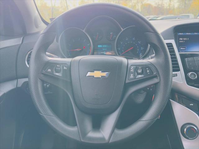 used 2015 Chevrolet Cruze car, priced at $8,990