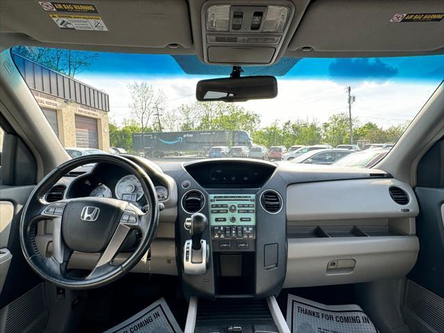 used 2009 Honda Pilot car, priced at $7,990